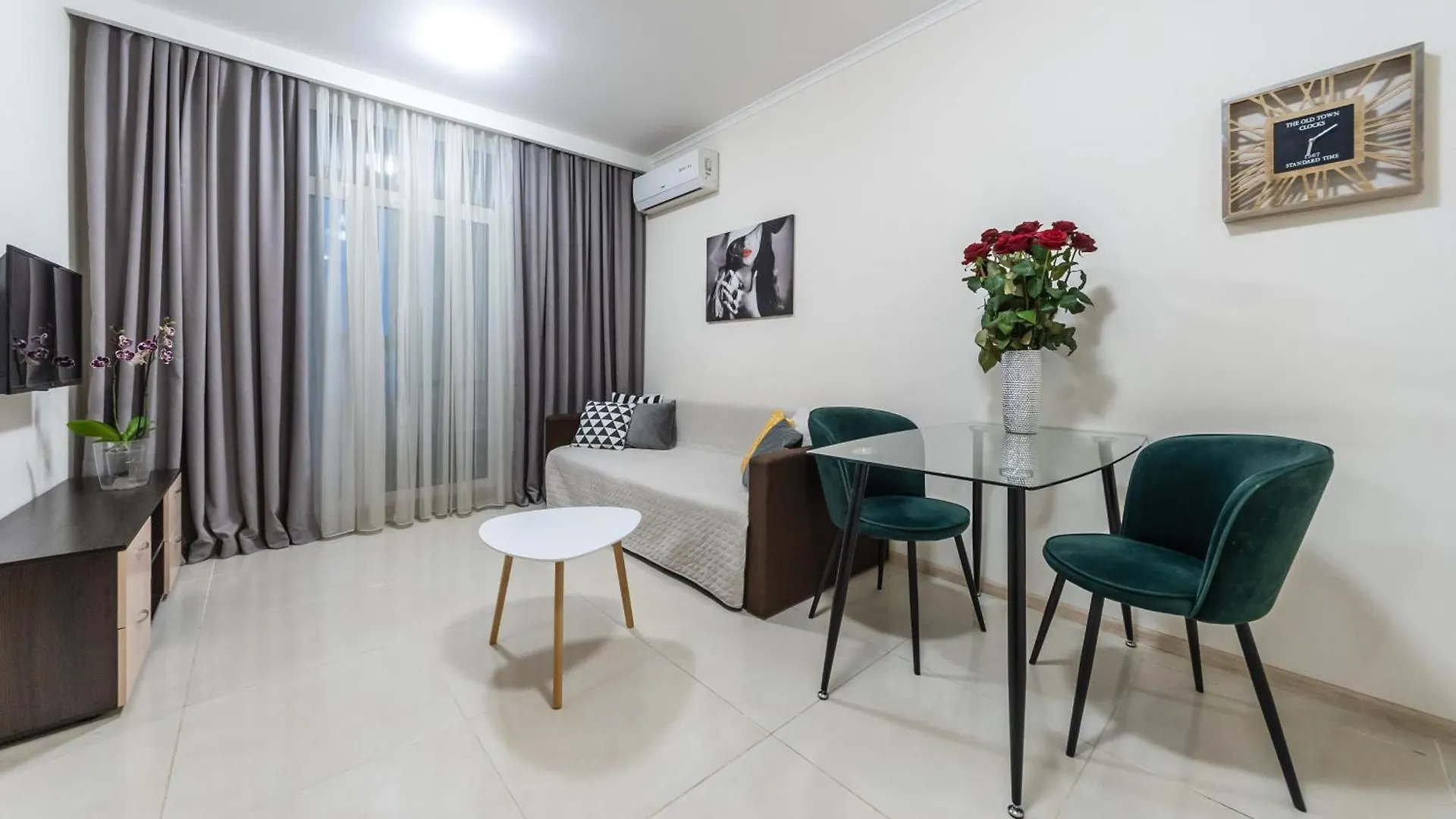 Lux Apartments, Kiev, Comfort Town 0*, Kyiv Ukraine